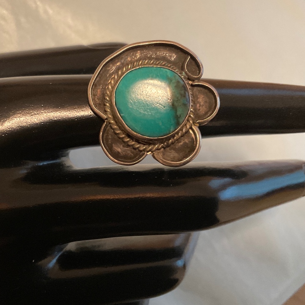 Navaho Turquoise Ring signed TC